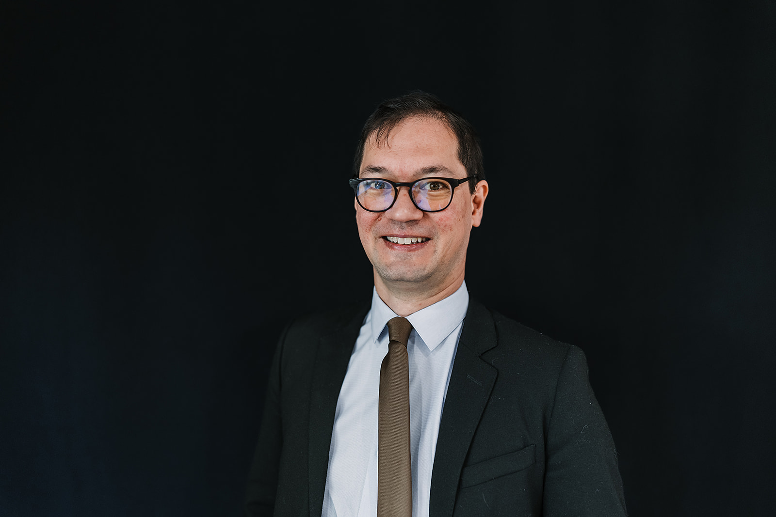 prpfesseur Pierre-Sovann Chauny