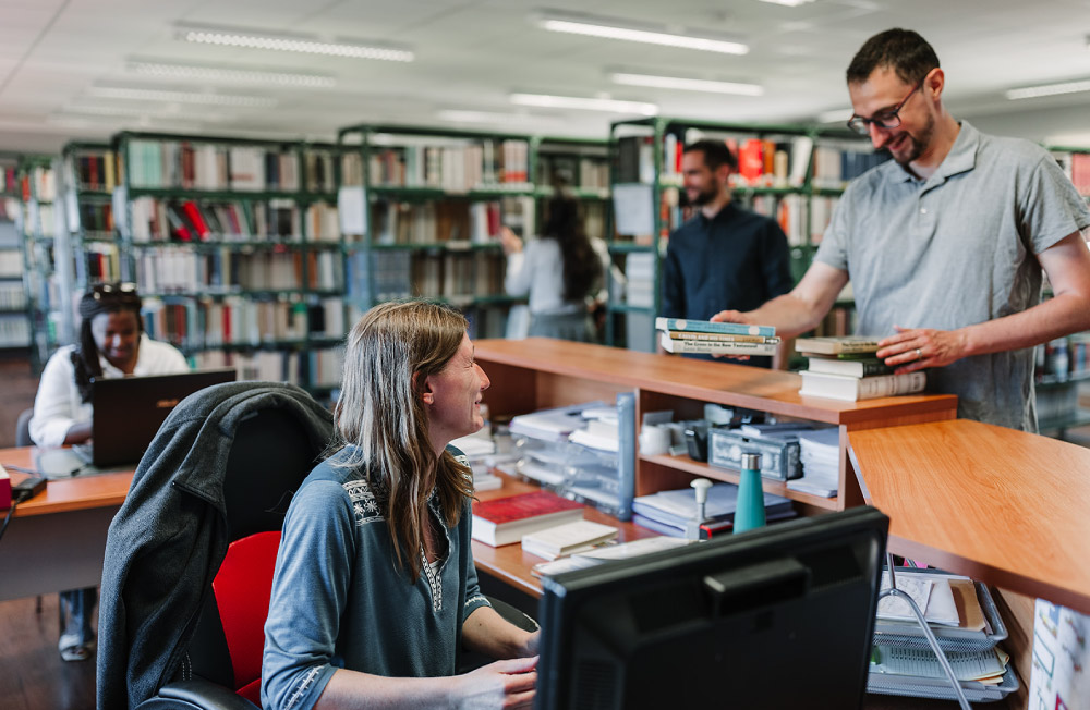 bibliotheque-campus-faculte-jean-calvin-theologie-protestante